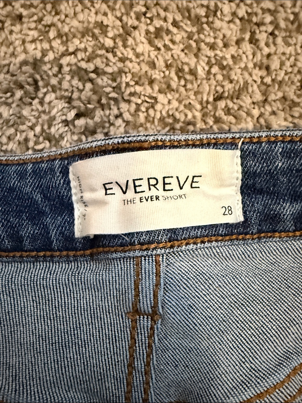 Evereve Faded Blue Distressed Denim Shorts, size 28 - Picture 3 of 3
